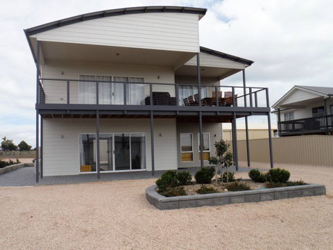 Ocean Swell - Accommodation Australia 2