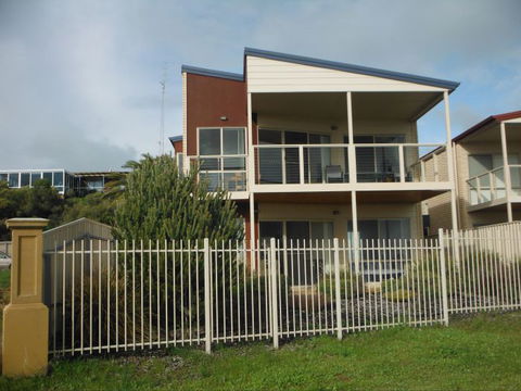 Tigh Na Mara - Local Tourism 3