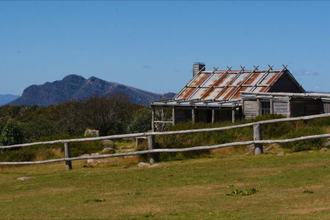 Australis 4WD Adventures - Australia Shopping 3