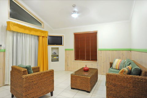 BIG4 Adventure Whitsunday Resort - Accommodation Australia 10