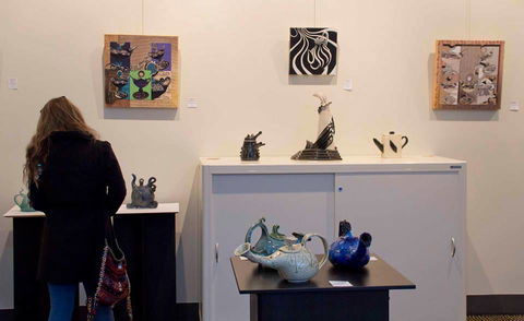 Glen Innes Art Gallery Inc - Local Tourism 0