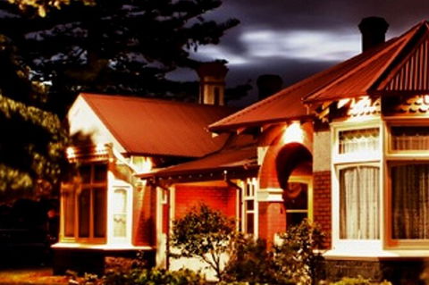 Altona Homestead Ghost Tour - Accommodation Australia 4