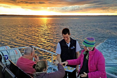 Phillip Island Twilight Cruise - Local Tourism 8