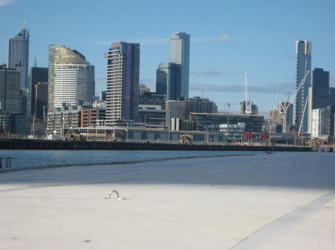 Melbourne City And Williamstown Ferry Cruise - Accommodation Australia 11