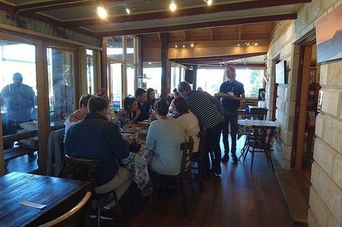 Phillip Island Wine Experience Tour - Local Tourism 14