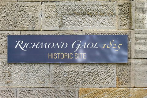 Small-Group Tour From Hobart: Tasmania Convict Trail And Port Arthur Day Trip - Local Tourism 9