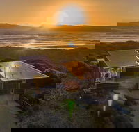 Bruny Island 3-Day Guided Walk with Wine and Cheese Tasting - Accommodation Australia