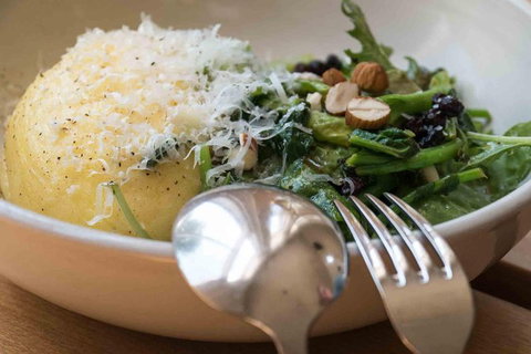 Agrarian Kitchen Eatery And Derwent Valley Gourmet Food Tour - Australia Shopping 5