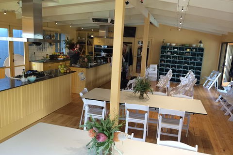 Barossa Valley Via Hahndorf ( Historical German Village ) Inc Maggie Beers Farm - Australia Shopping 31