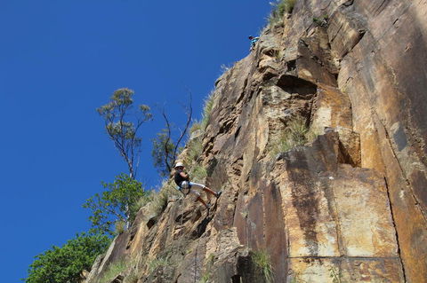 Abseiling The Kangaroo Point Cliffs In Brisbane - Accommodation Australia 2