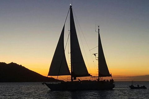 Magnetic Island Sunset Sail - Local Tourism 0