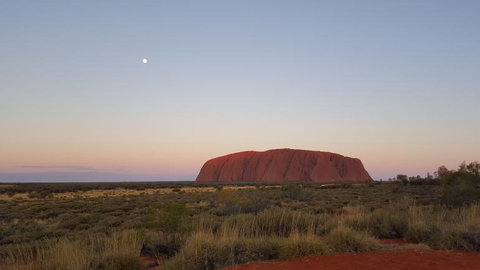 Uluru (Ayers Rock) Sunset With Outback Barbecue Dinner And Star Tour - Australia Shopping 2