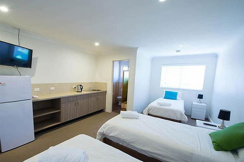 7-Day Surf Camp On The NSW South Coast - Local Tourism 3