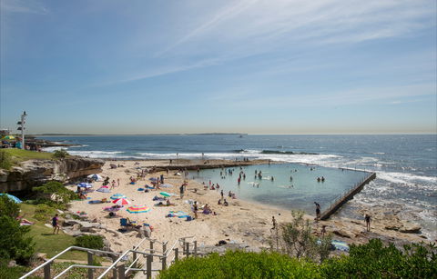 Oak Park Beach Cronulla - Local Tourism 0