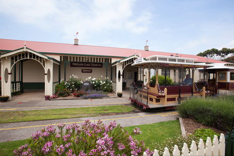 Portland Cable Trams - Bed n Breakfasts 1