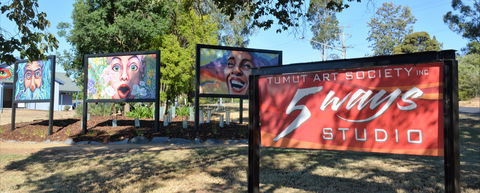 Tumut Art Society 5Ways Gallery - Accommodation Australia 0