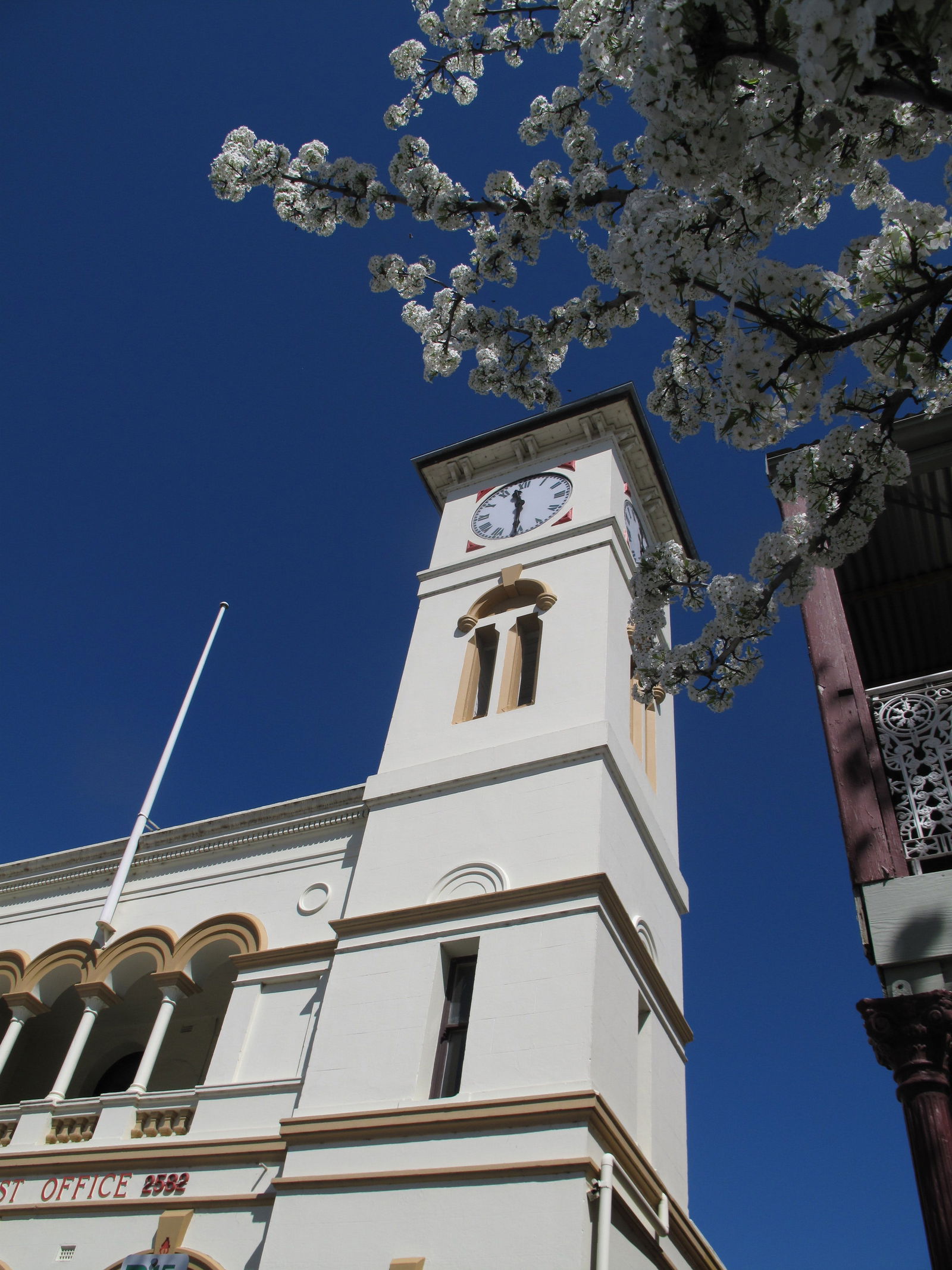 Bango NSW Accommodation Australia