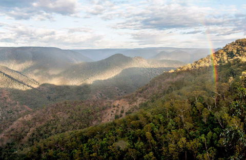 Badgerys Spur Walking Track - Accommodation Australia 0