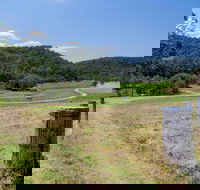 Howes Trail - Accommodation Australia