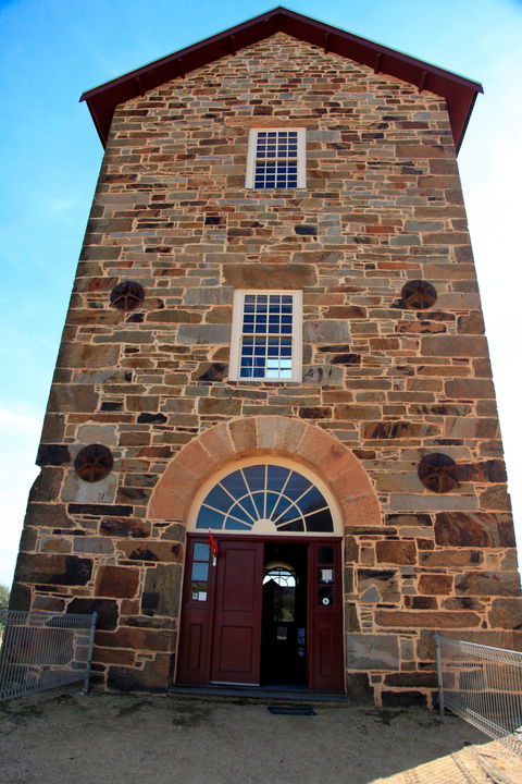 Morphetts Enginehouse - Accommodation Australia 0