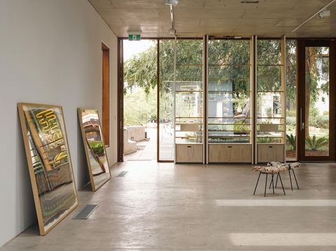 Nishi Gallery - Accommodation Australia 1
