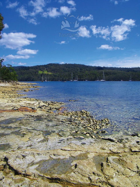 South - Accommodation Australia 0