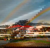 Stefani Hilltop Gallery - Accommodation Australia