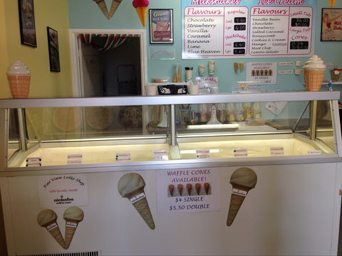 The Pier View Lolly Shop - Local Tourism 2