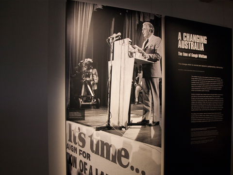 A Changing Australia: The Time Of Gough Whitlam - Accommodation Australia 1