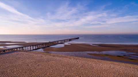 Altona Beach - Accommodation Australia 0