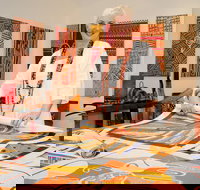 Bouddi Gallery - Contemporary Aboriginal Lifestyle Art