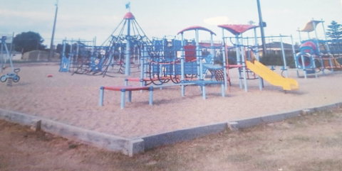 Edithburgh Playground - Accommodation Australia 0