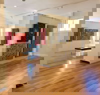 Yaama Ganu Gallery Moree - Accommodation Australia