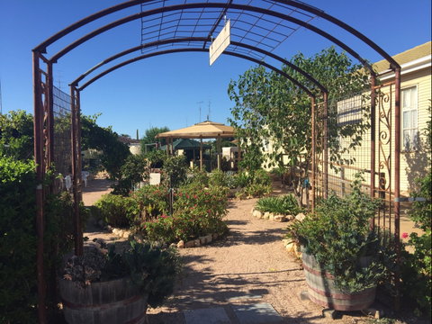 Anglican Community Cafe, Limestone Art Gallery & Cornish Garden - Accommodation Australia 0