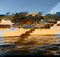 Cruising the  Swan River in at Sunset with Boutique Cruise - Accommodation Australia