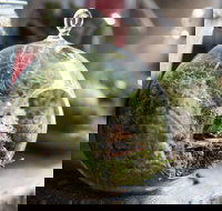 Moxom and Whitney - Accommodation Australia