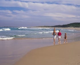 Soldiers Beach - Accommodation Australia 0