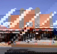 Talbragar Country Antiques - Local Tourism