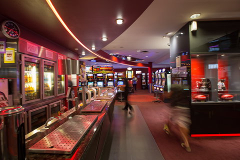 Ainslie Football And Social Club - Australia Shopping 0