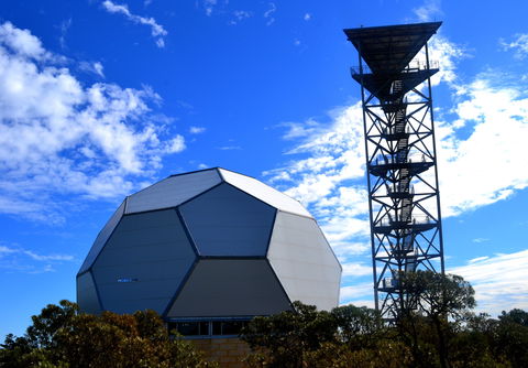 Gravity Discovery Centre And Observatory - Australia Shopping 0