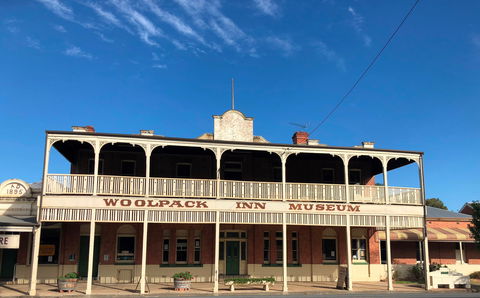 Holbrook - Australia Shopping 0