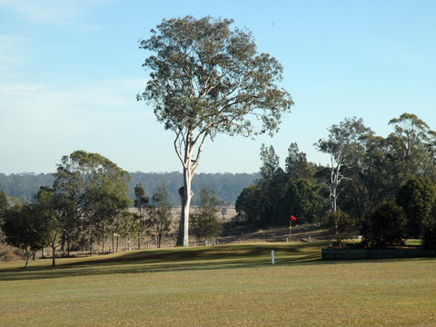 Lawrence Golf Club - Local Tourism 0