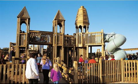 Port Noarlunga Jubilee Park Adventure Playground - Local Tourism 0