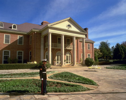 United States Of America, Embassy Of The - Bed n Breakfasts 0