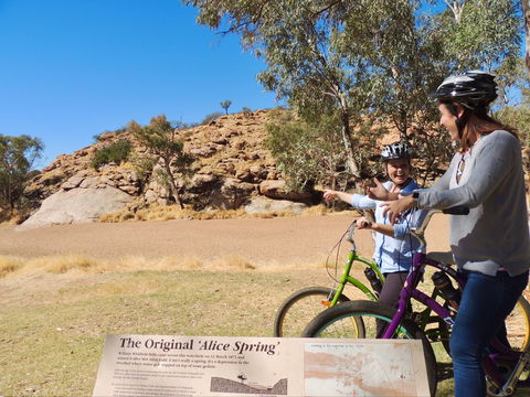 Alice Springs Telegraph Station - Accommodation Australia 2