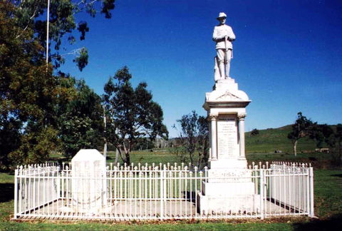 Cooyar War Memorial - Accommodation Australia 0