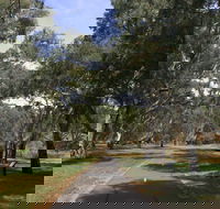 Dead Mans Pass - Accommodation Australia