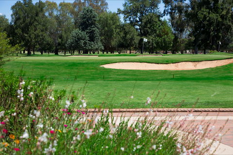 Howlong Golf Resort - Accommodation Australia 0