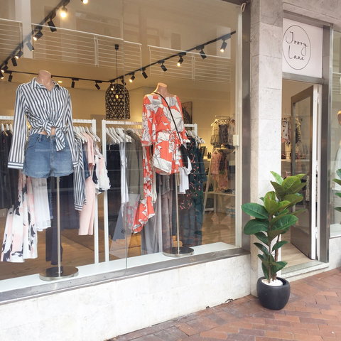 Ivory Lane Boutique - Local Tourism 1