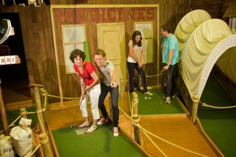 Mega Mini Golf - Australia Shopping 2